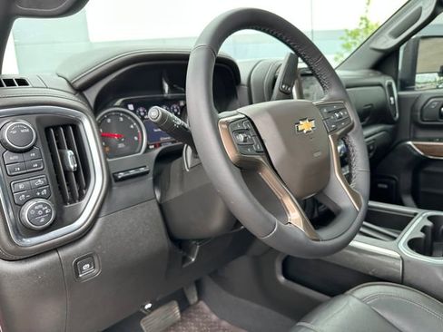 Used 2022 Chevrolet Silverado 2500 High Country AWD/4WD image 18