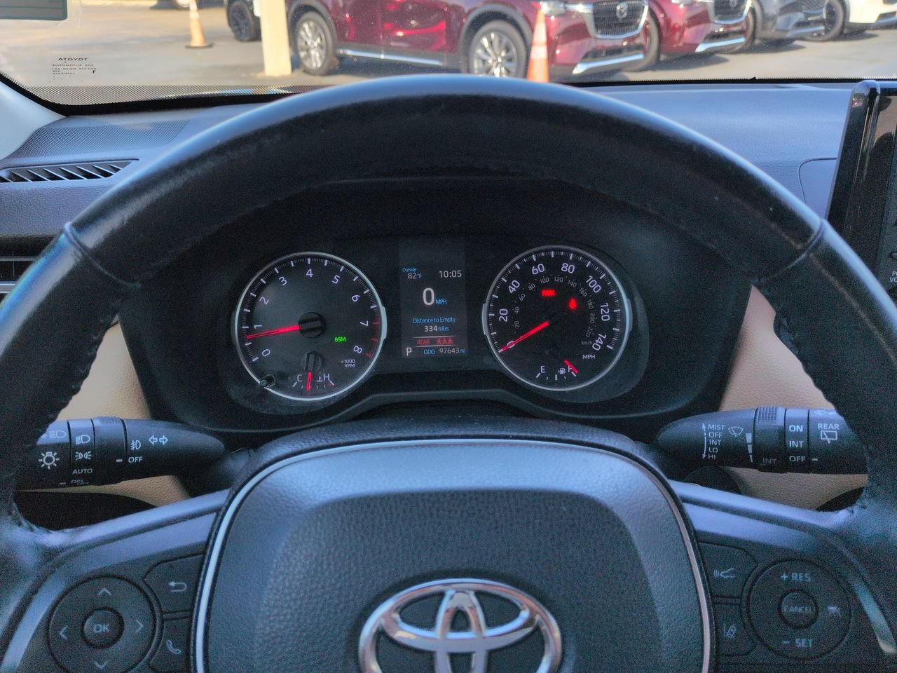 Used 2021 Toyota RAV4 XLE Premium FWD image 28