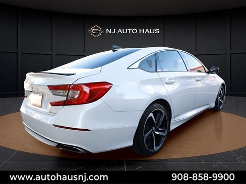 Used 2021 Honda Accord Sport image 13
