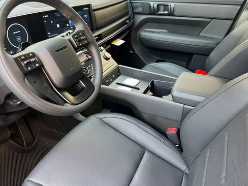 New 2026 Hyundai Santa Fe Calligraphy AWD/4WD image 9