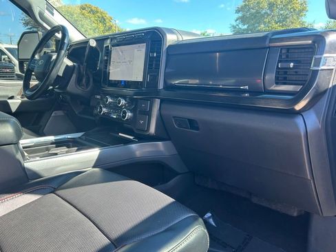 Used 2024 Ford F250 Lariat w/ Sport Appearance Package image 29