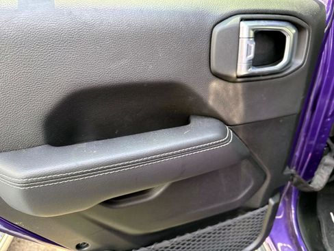 Used 2023 Jeep Wrangler Unlimited Sahara w/ Cold Weather Group image 12