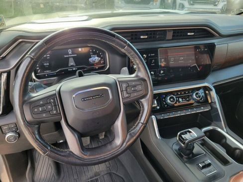 Used 2024 GMC Sierra 1500 Denali Ultimate image 16