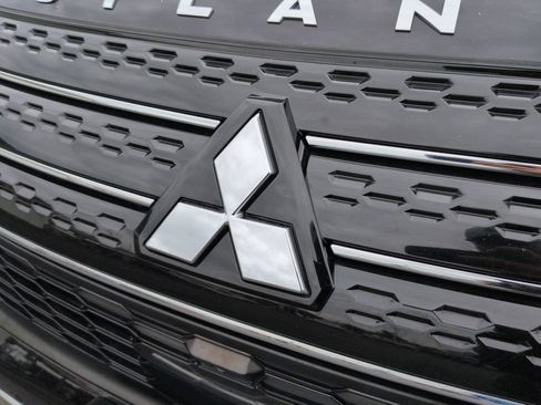 Used 2022 Mitsubishi Outlander SE AWD/4WD image 31