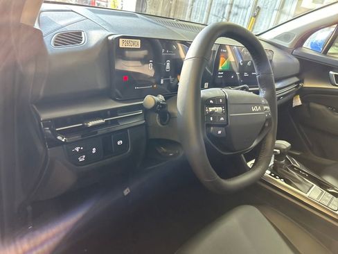 New 2026 Kia Sportage EX w/ EX Panorama Roof Package image 29