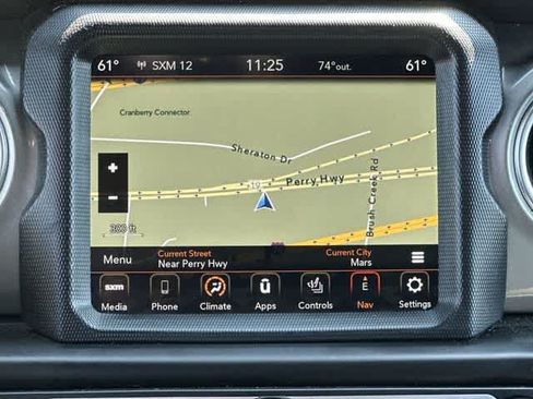 Used 2022 Jeep Wrangler Unlimited Sahara w/ LED Lighting Group AWD/4WD image 12