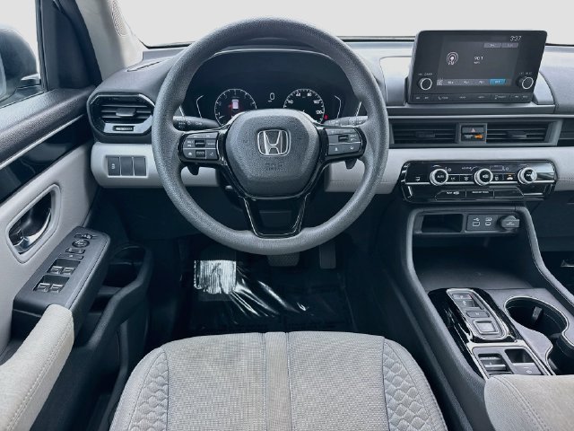 Certified 2023 Honda Pilot LX image 25