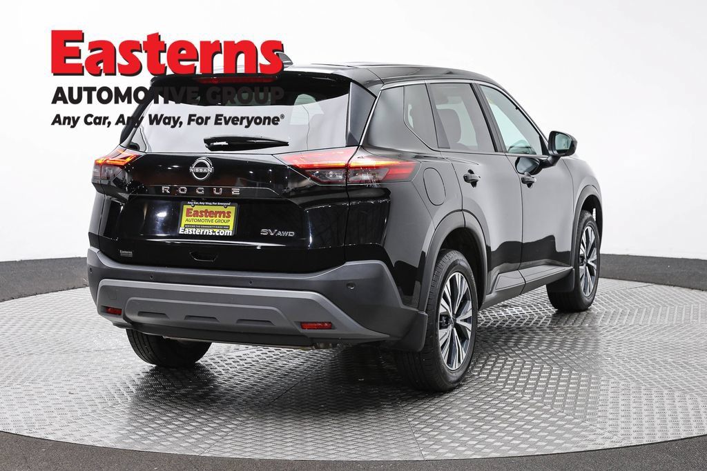Used 2023 Nissan Rogue SV AWD/4WD image 7
