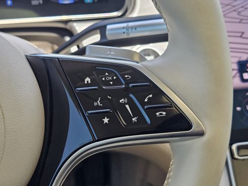 Certified 2022 Mercedes-Benz EQS 450+ Sedan image 19