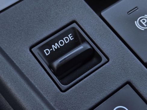 New 2026 Nissan Sentra SV image 22