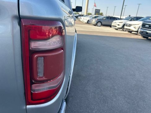Used 2019 RAM 1500 Laramie w/ Sport Appearance Package AWD/4WD image 9