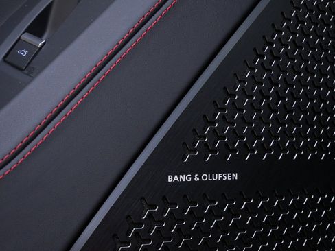 Used 2023 Lamborghini Urus S image 17