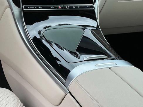 Certified 2026 Mercedes-Benz GLC 300 4MATIC image 31