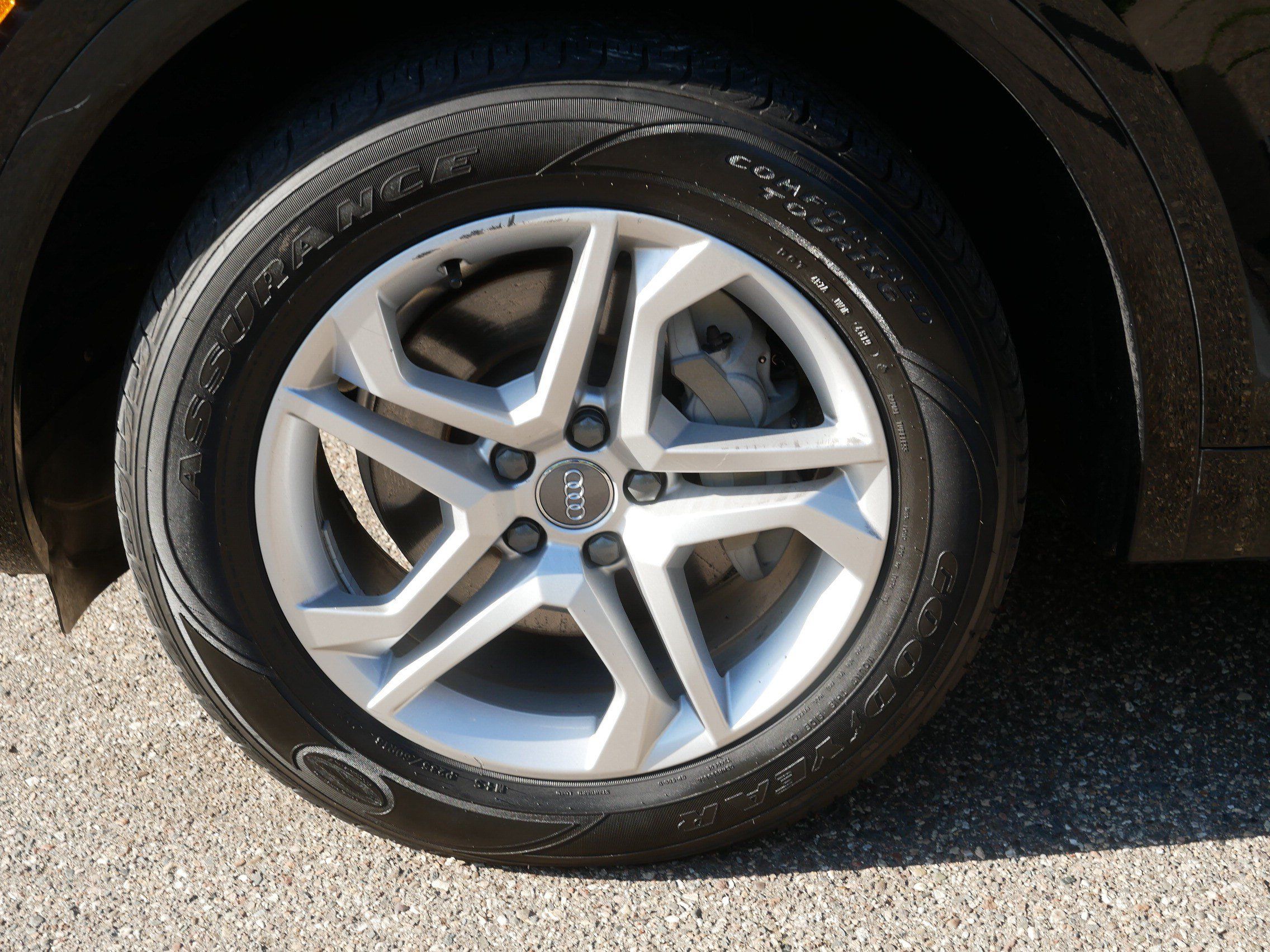 Used 2018 Audi Q5 2.0T Premium AWD/4WD image 15