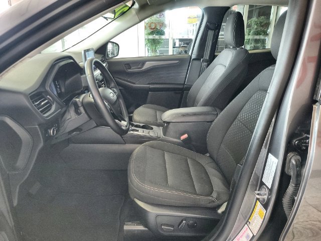 Used 2024 Ford Escape Active AWD/4WD image 12