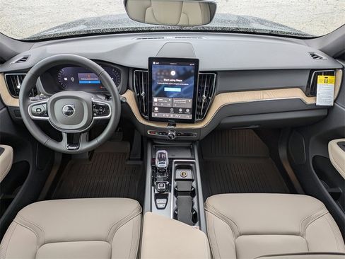 New 2026 Volvo XC60 B5 Plus w/ Protection Package Premier image 18