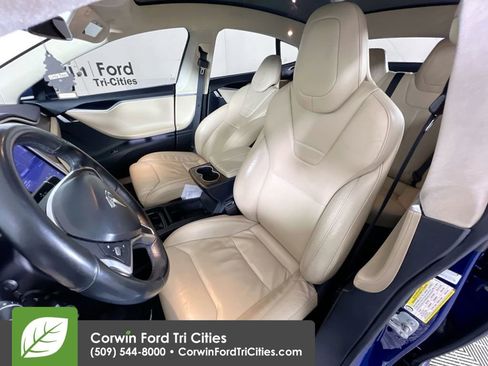 Used 2017 Tesla Model S 75 image 24