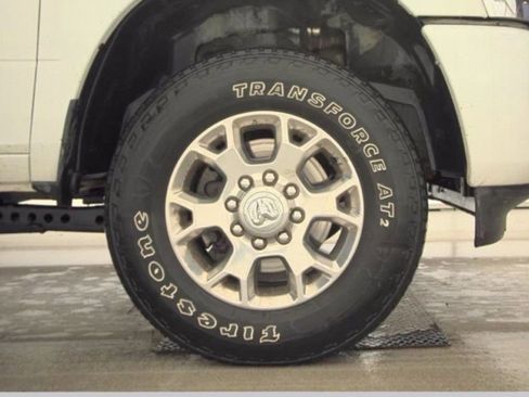 Used 2024 RAM 2500 Laramie image 17