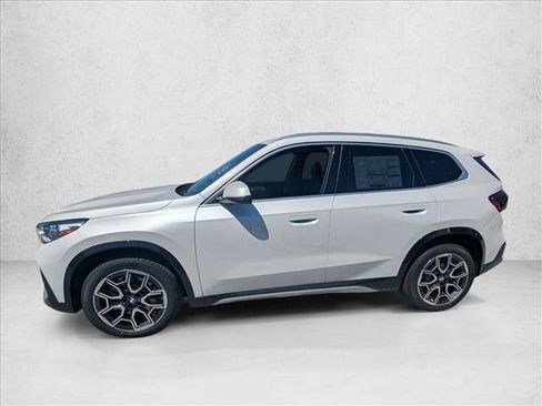New 2026 BMW X1 xDrive28i AWD/4WD image 5