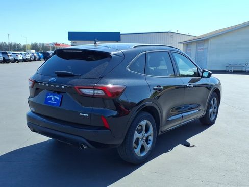 Used 2024 Ford Escape ST-Line w/ Tech Pack #1 AWD/4WD image 6