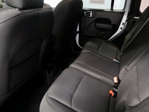 Used 2022 Jeep Wrangler Unlimited Sport AWD/4WD image 20