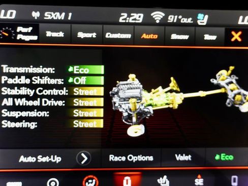 Used 2018 Dodge Durango SRT w/ Technology Group image 27