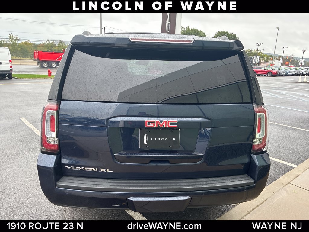 Used 2019 GMC Yukon XL SLT w/ Premium Edition AWD/4WD image 4