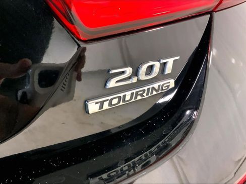 Used 2020 Honda Accord Touring image 9