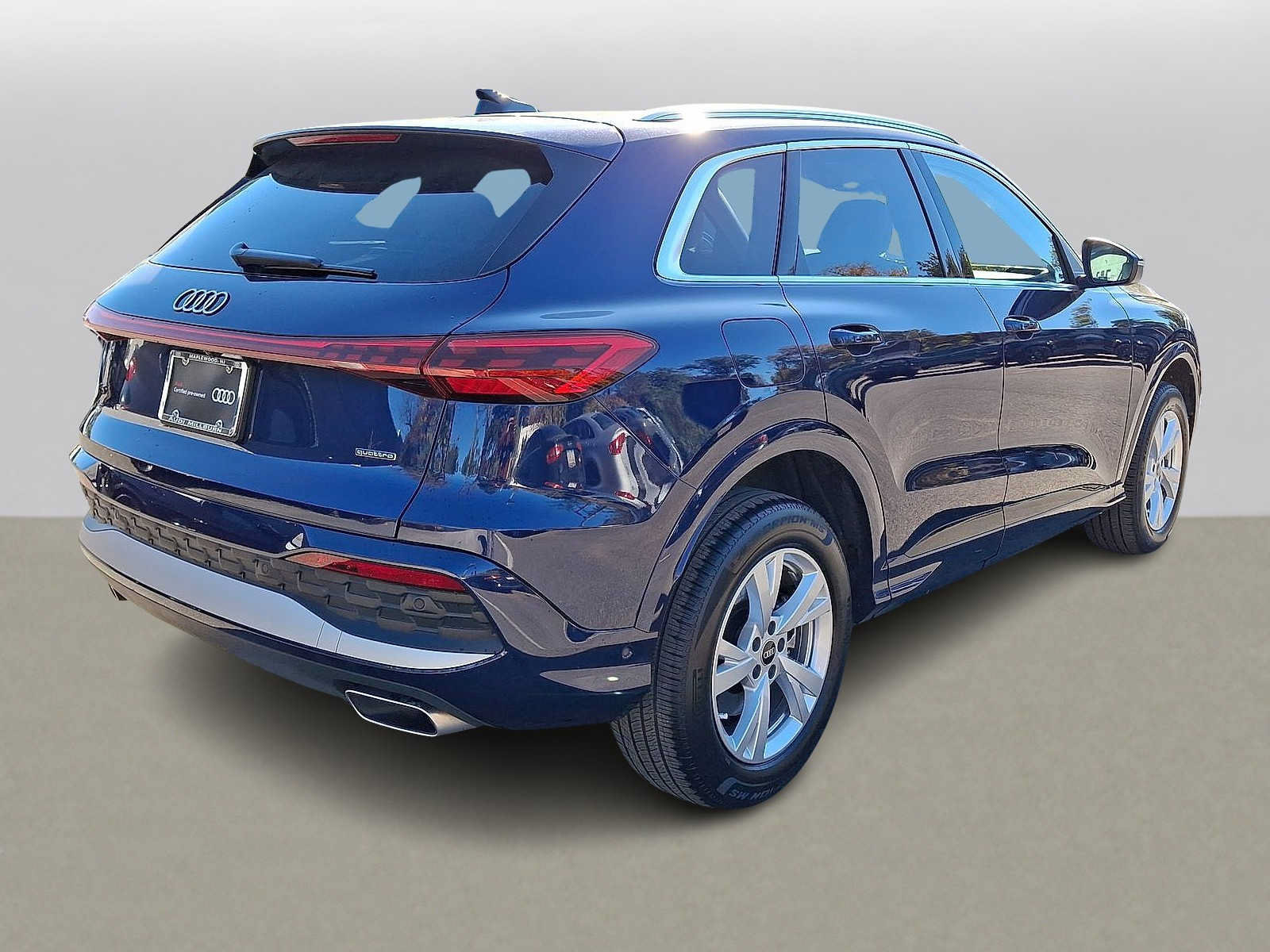 Used 2025 Audi Q5 Premium AWD/4WD image 31
