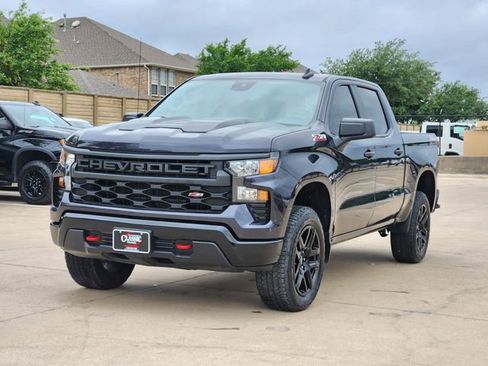 Used 2024 Chevrolet Silverado 1500 Custom Trail Boss AWD/4WD image 12