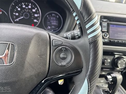 Certified 2019 Honda HR-V LX image 10