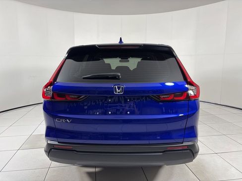 Used 2024 Honda CR-V LX image 4
