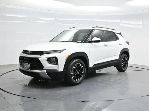 Used 2023 Chevrolet TrailBlazer LT FWD image 60