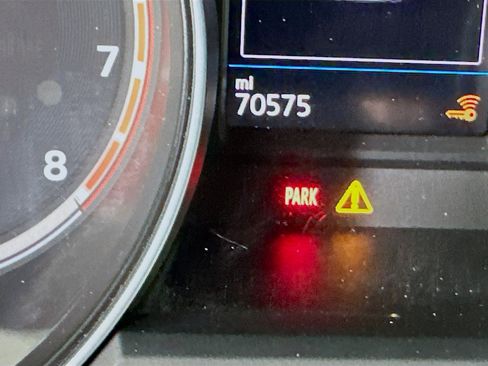 Used 2019 Volkswagen Atlas SE image 19