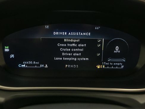 Used 2020 Lincoln Nautilus Reserve w/ Equipment Group 201A image 40