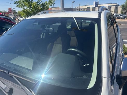 Used 2023 Subaru Forester Touring image 3