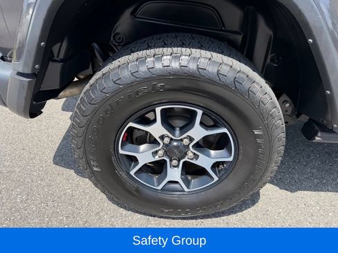 Used 2021 Jeep Wrangler Unlimited Rubicon AWD/4WD image 15