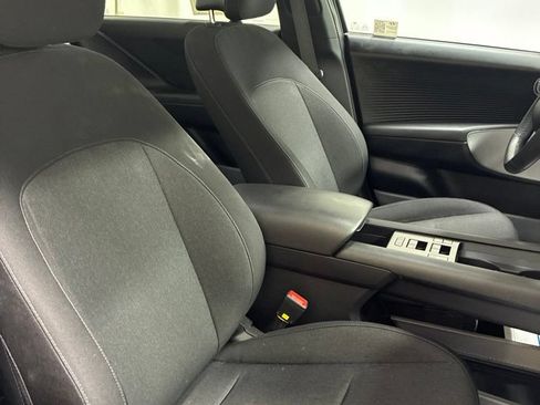 Used 2024 Hyundai Ioniq 6 SE RWD image 29