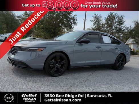 Used 2023 Honda Accord Sport image 1