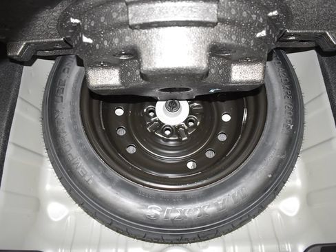 Used 2023 Honda Accord EX image 37