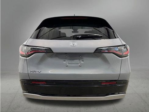 New 2026 Honda HR-V EX-L image 4