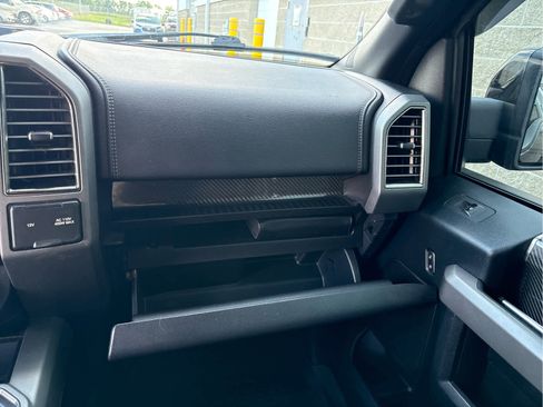 Used 2019 Ford F150 Raptor w/ Equipment Group 802A Luxury image 18