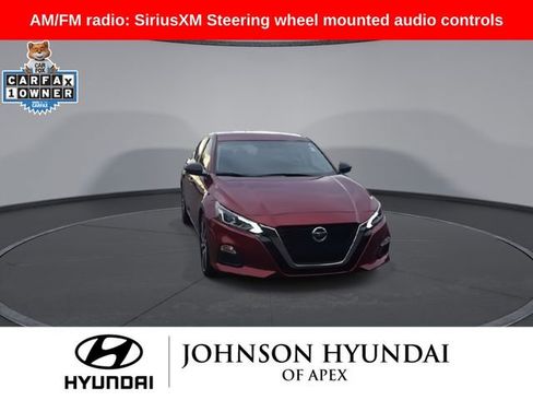 Used 2019 Nissan Altima 2.5 SR image 2
