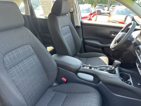 Used 2026 Honda HR-V LX image 6