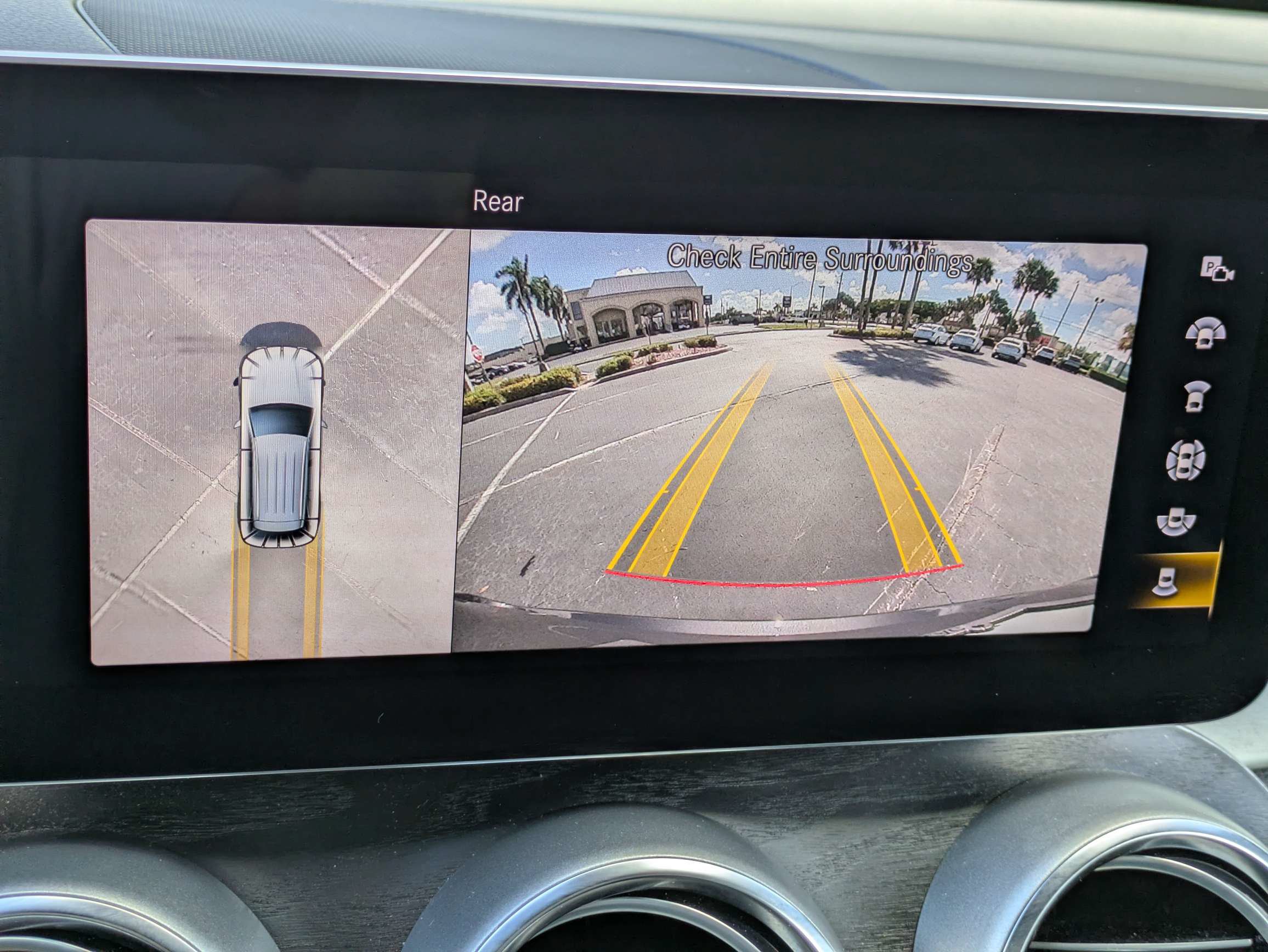 Used 2022 Mercedes-Benz GLC 300 image 23