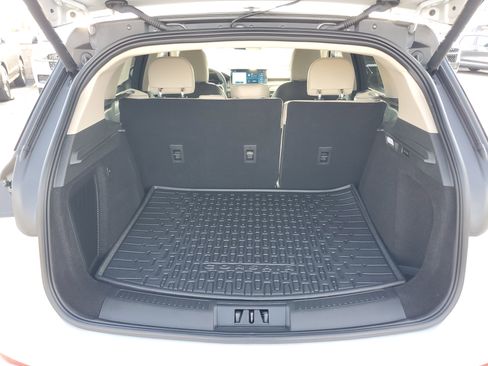 New 2026 Lincoln Corsair Premiere image 29