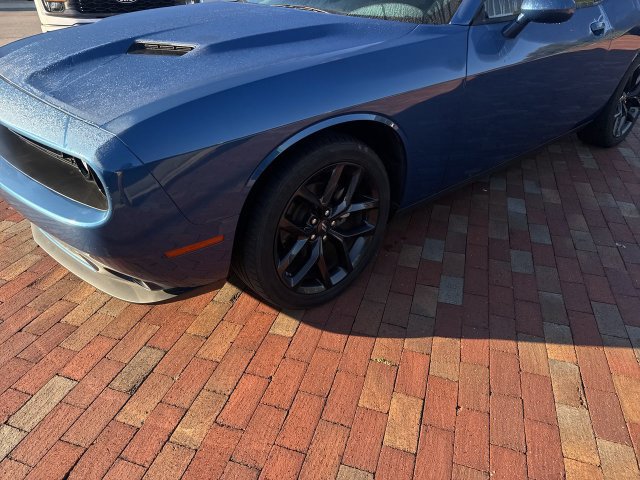 Used 2022 Dodge Challenger SXT w/ Blacktop Package RWD image 2