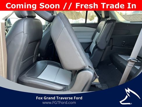 Certified 2023 Ford Explorer XLT w/ Equipment Group 202A image 5