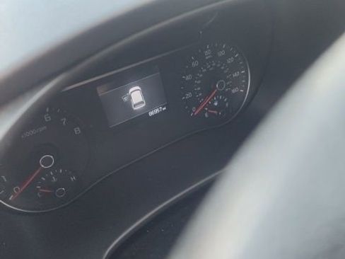 Used 2021 Kia Soul S image 5