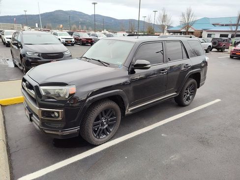 Used 2019 Toyota 4Runner Limited image 1